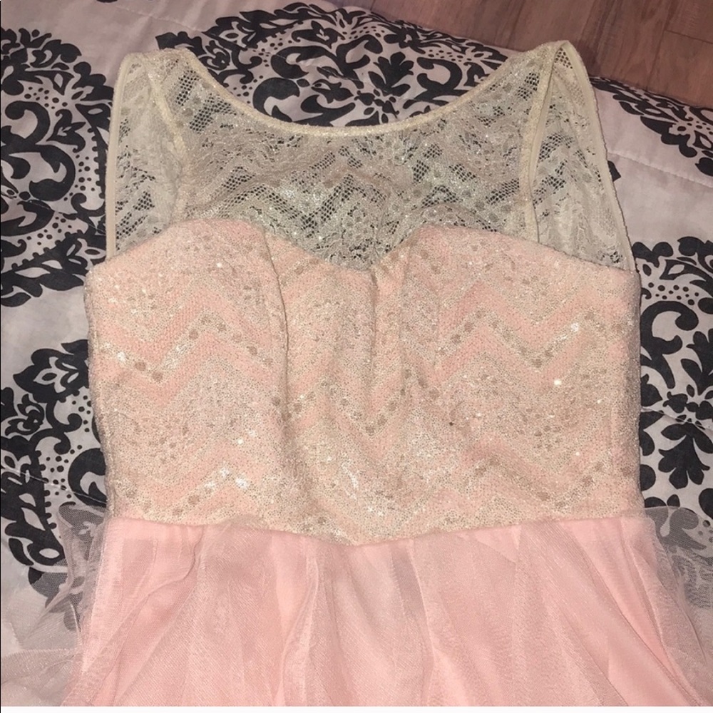 Pink and glittery homecoming dress🤩✨